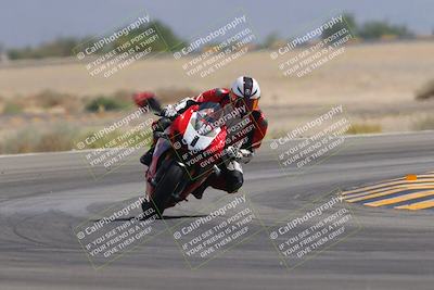 media/Sep-30-2023-SoCal Trackdays (Sat) [[636657bffb]]/Turn 15 (1120am)/